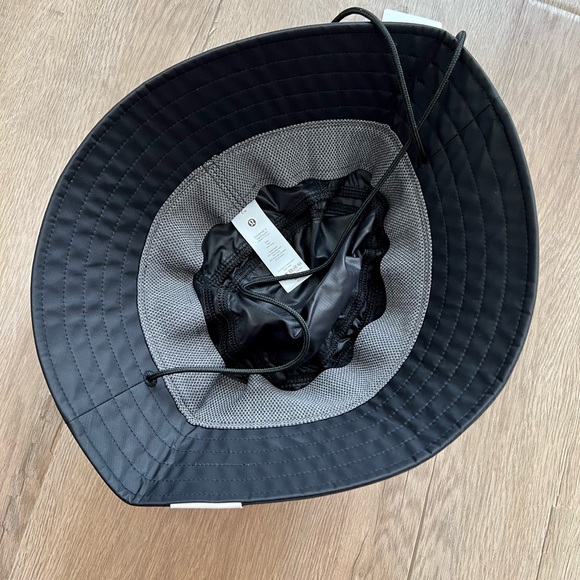 lululemon Patch Logo Bucket Hat black size s/m‎ NWT - Picture 6 of 8